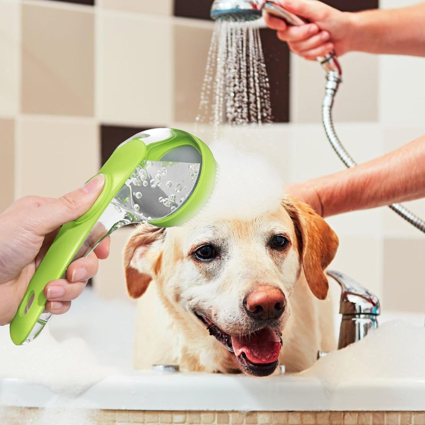 PetBrush - 2-in-1 Dog & Cat Shower & Brush