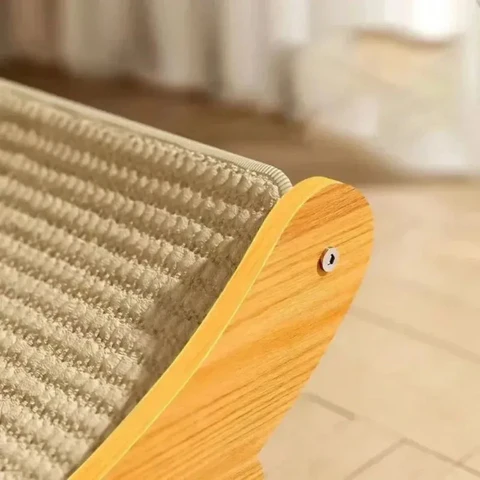 Cat Scratching Lounge